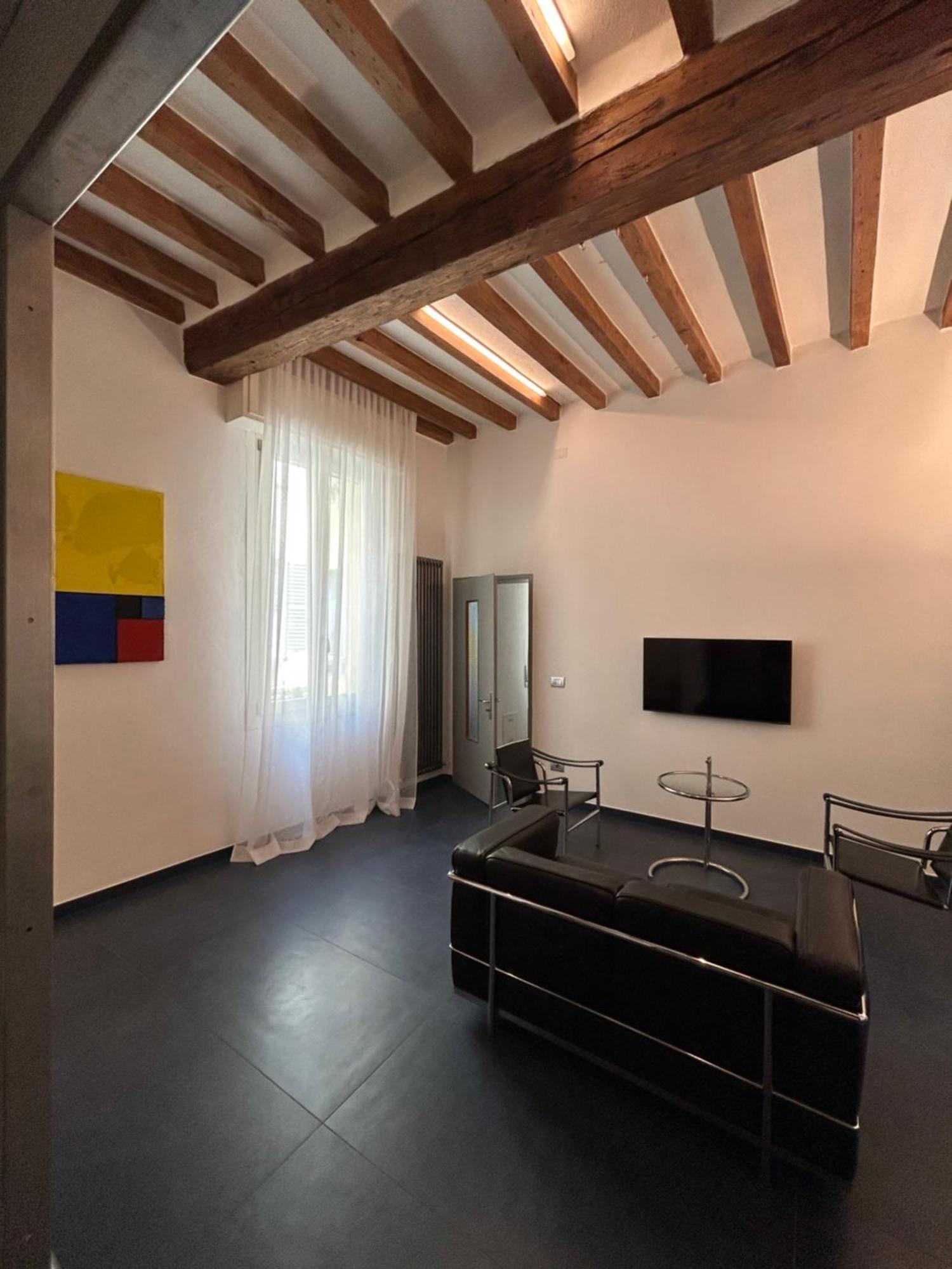 Domus Apartamento Modena Exterior foto